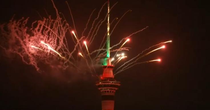¡Llegó el año nuevo a Nueva Zelanda! Revisa las imágenes del espectáculo de fuegos artificiales