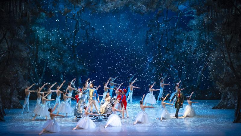 Vuelve un clásico navideño: El Ballet de Santiago presenta su mágico “Cascanueces”