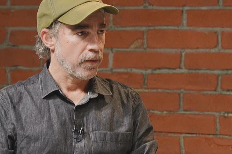 Roka Valbuena entrevistando a Cecilia Vicuña