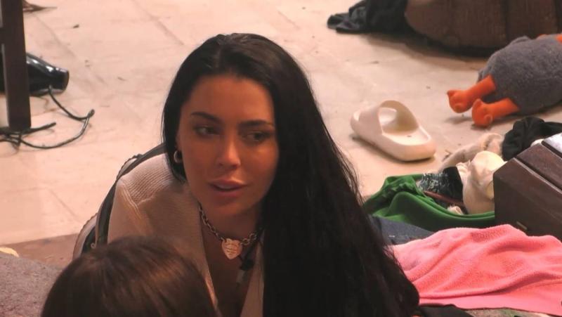 Daniela Aránguiz opina sobre los hombres de Tierra Brava