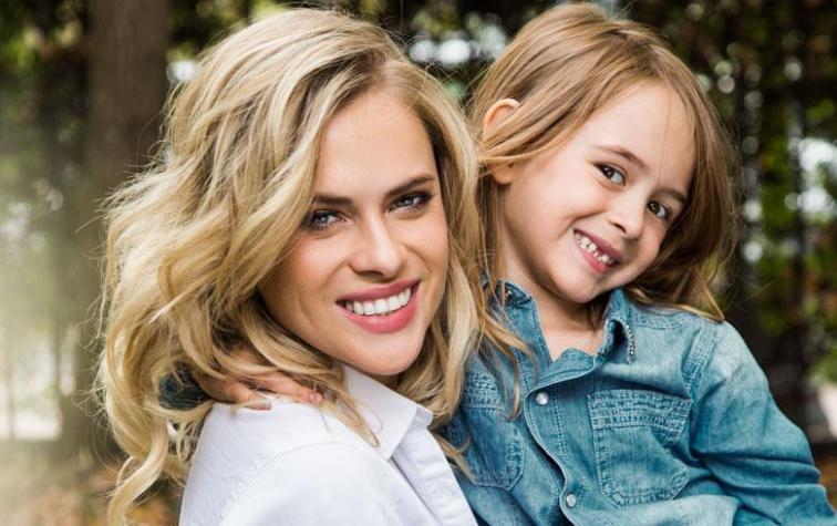 Eliana Albasetti y su hija mayor, Emilia