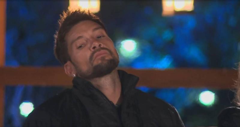 Luis Mateucci sufre en el Cara a Cara entre Daniela Aránguiz y Chama