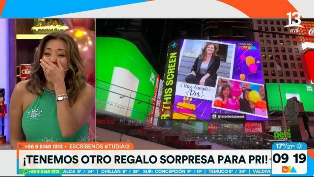 Gritó de la emoción: Priscilla Vargas apareció en las pantallas del Times Square