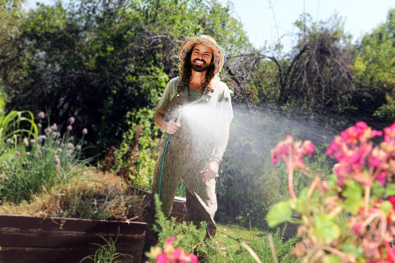 “Carlo Cocina” transmite programa inédito donde ejemplifica cómo medió su huella de carbono durante toda su temporada anual 2023