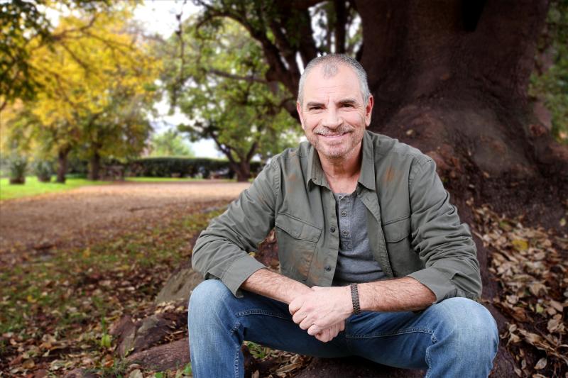 Álvaro Rudolphy - Secretos de Familia