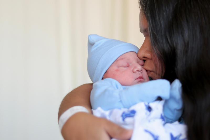 ¡Bienvenido! Nació el primer bebé del 2024 en Chile
