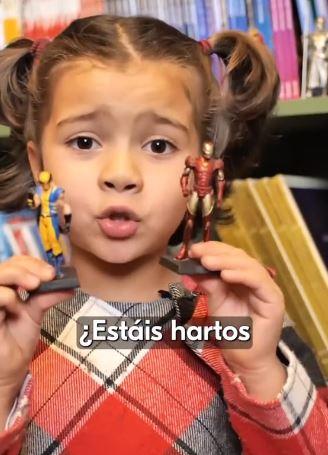 ¡Puede caminar sobre el agua! Niña explica que Jesús es el mejor superhéroe