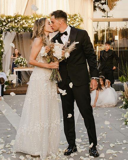 Marité Matus y Camilo Huerta entregaron sus primeras palabras tras su boda