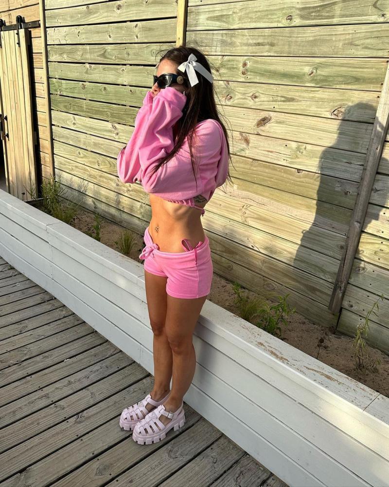 China Suárez responde feroz a críticas por su look