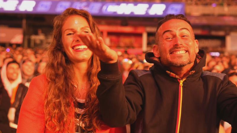 Jimmy Lavín durante la presentación de Pamela Leiva en Viña 2023