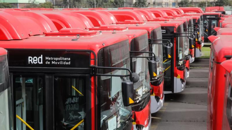 RED integra un nuevo recorrido hasta el Aeropuerto de Santiago