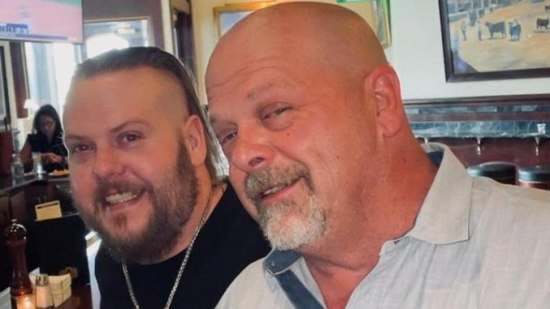 Rick Harrison y su hijo Adam