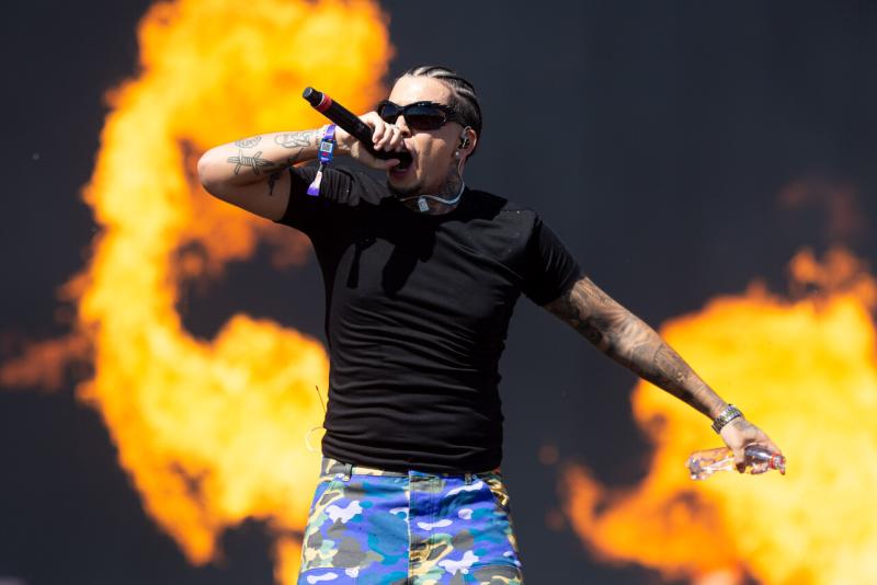 Young Cister - Agencia Uno