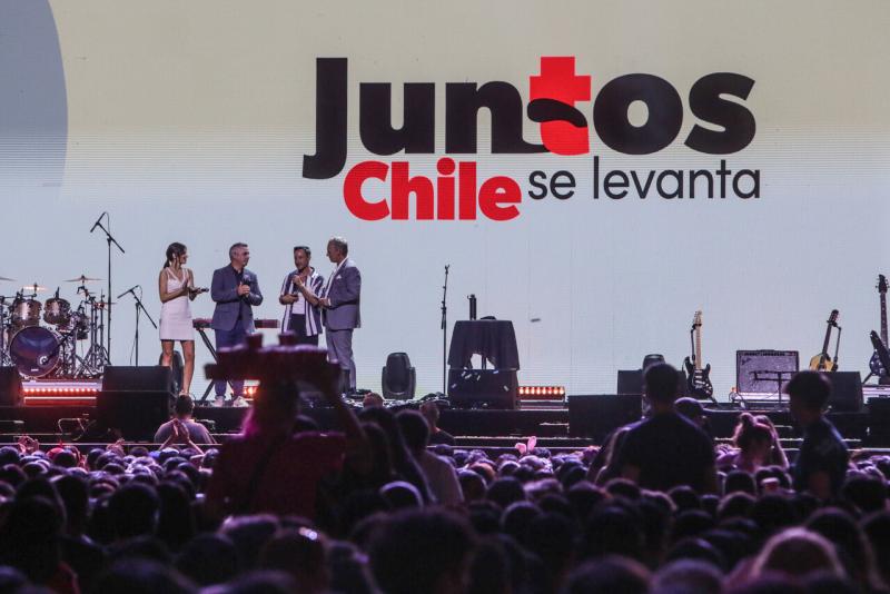 Juntos Chile se levanta - Agencia Uno