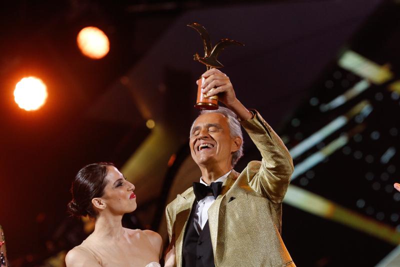 Andrea Bocelli se llevó la Gaviota de Plata y Oro - Agencia Uno