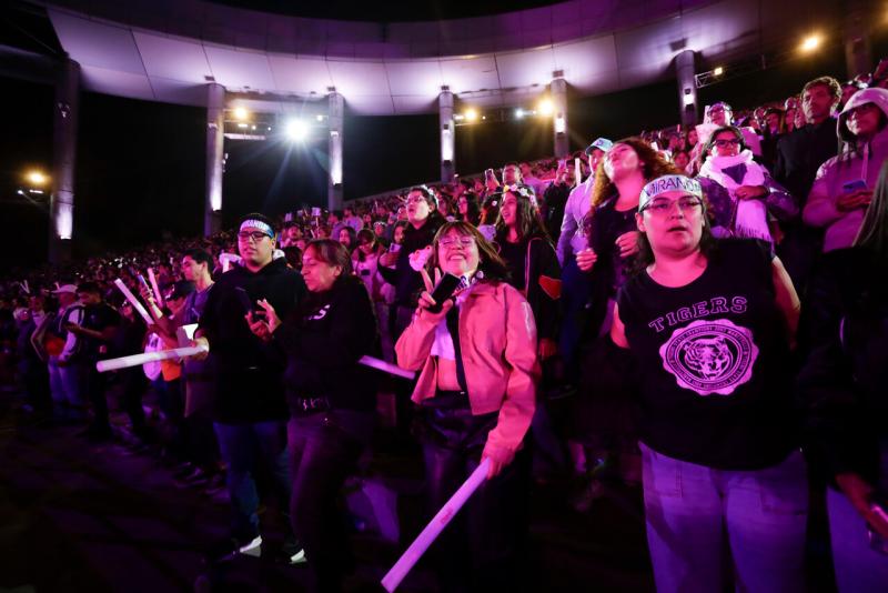 Sigue EN VIVO la tercera noche del Festival de Viña 2024 - Agencia Uno