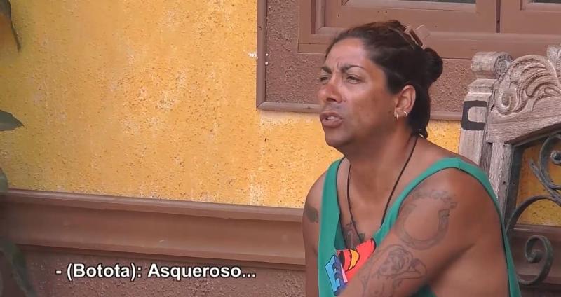 Botota Fox acusa a Jhonatan Mujica de "asqueroso"