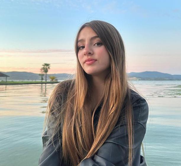 Daniel Valenzuela festejó los 13 años de su hija Alondra.