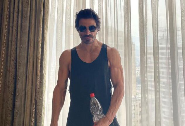 Sebastián Ramírez quedó con prohibición de acercarse a su ex pareja. (Instagram)