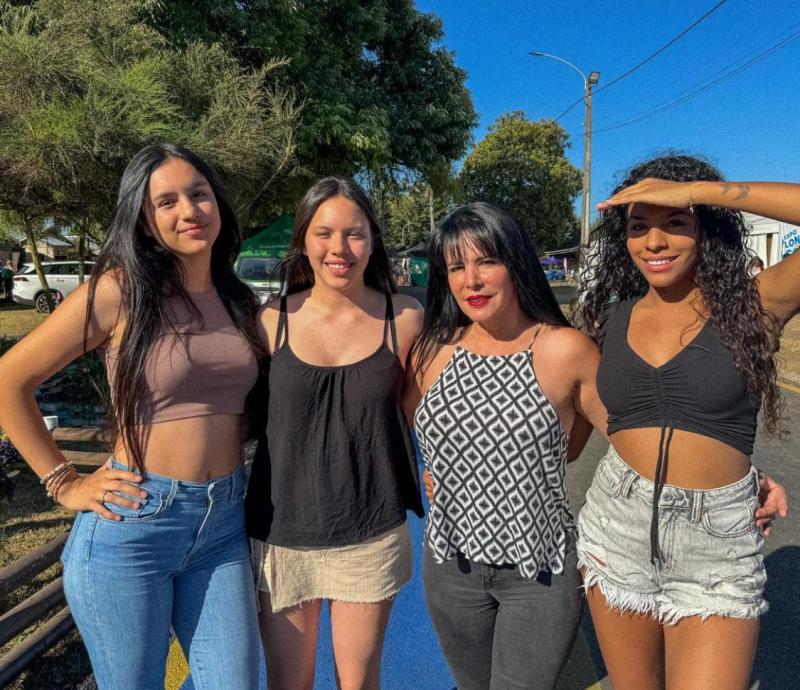 Anita Alvarado - Instagram