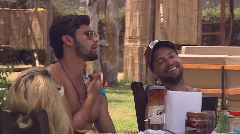 Jhonatan habla sobre cómo está involucrado y Mateucci se ríe