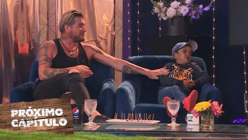 Junior Playboy cree que Miguelito quedó satisfecho con su beso en Tierra Brava