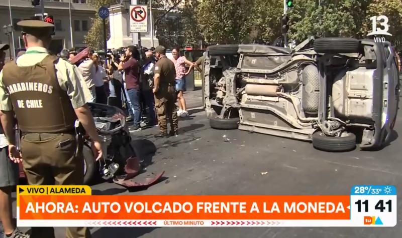 Autos en La Moneda - Tu Día