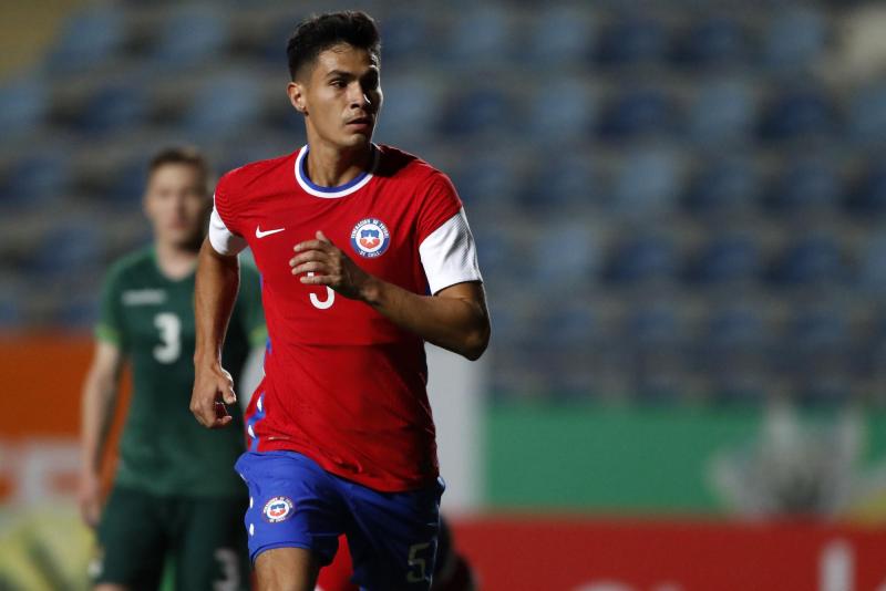 Pablo Galdames y Catalina Vallejos fueron descubiertos juntos en Brasil. (Photosport)