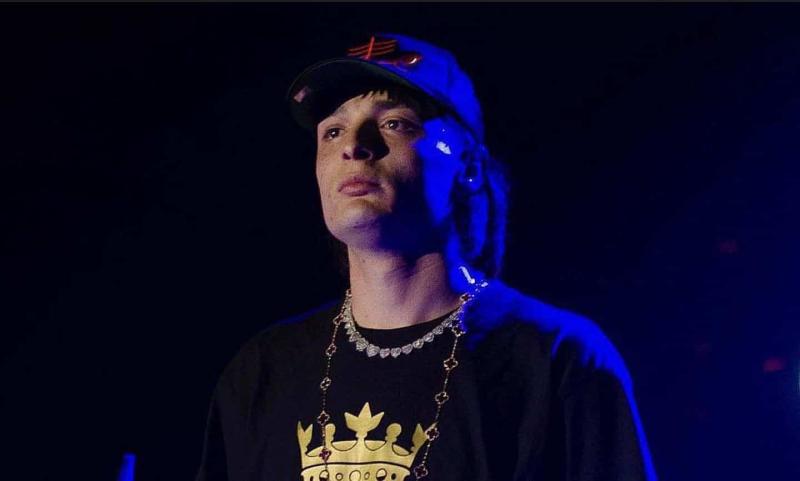 Peso Pluma no se presentará en el Festival de Viña y hay varias razones que lo explicarían.