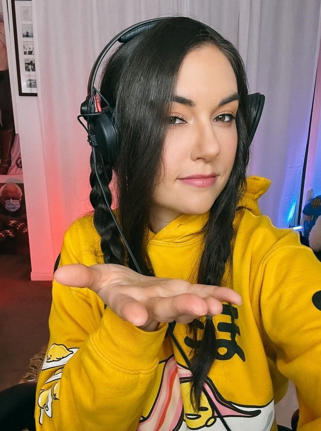 Sasha Grey - Créditos: Facebook Sasha Grey