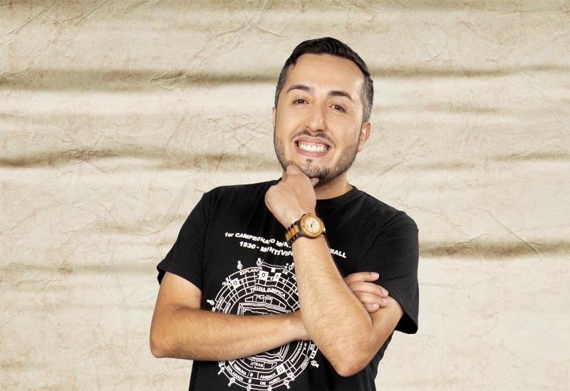 José Ángel González - Ganar o Servir