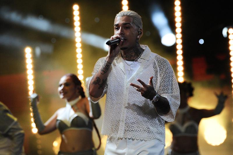 Young Cister - Agencia Uno