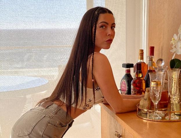 Daniela Aránguiz aseguró que tras su quiebre con Jorge Valdivia le dio cáncer.