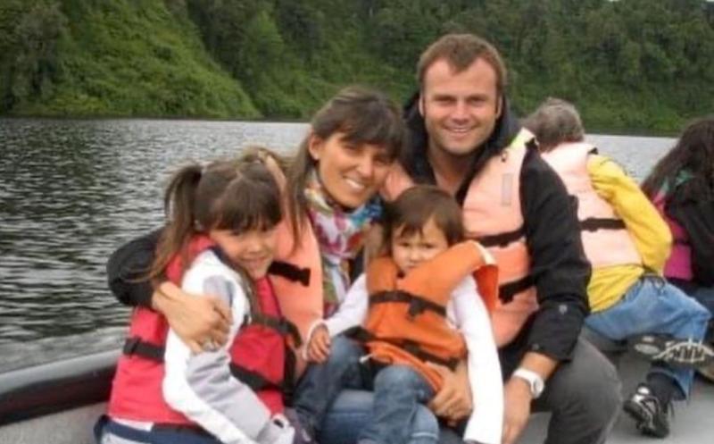 Hijas de Roberto Bruce y Andrea Sanhueza