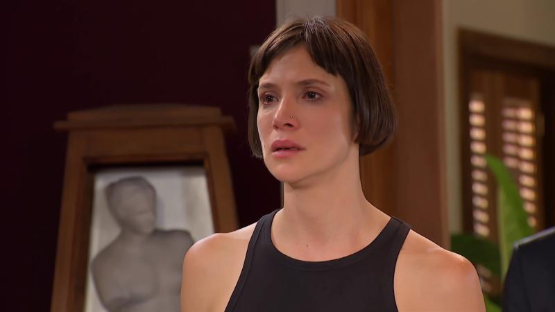 El impactante encuentro entre Raquel y Elena en Secretos de familia