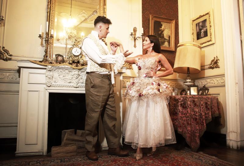 Sergio Lagos y Karla Constant, animadores de Ganar o Servir