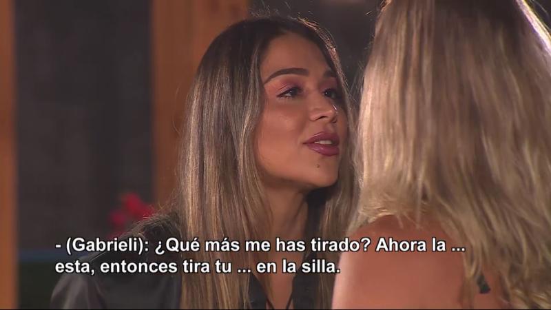 Chama se acerca a Gabrieli