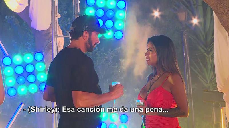 Shirley Arica se emocionó con Kudai en Tierra Brava