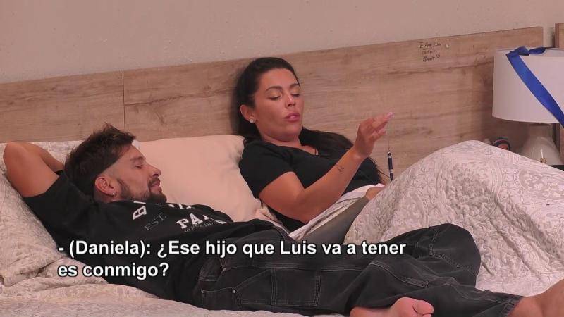 Daniela Aránguiz pregunta al péndulo en Tierra Brava