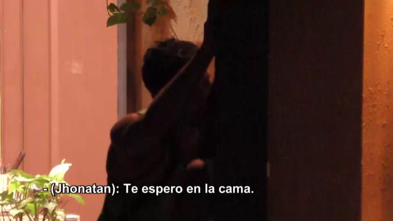 Jhonatan le dice a Pamela que la esperará en la cama en Tierra Brava