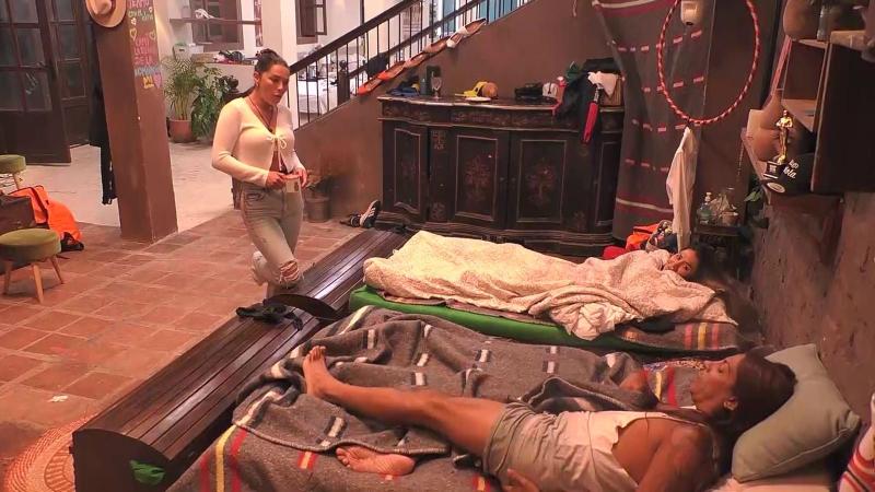 Daniela Aránguiz y Botota pelean en Tierra Brava