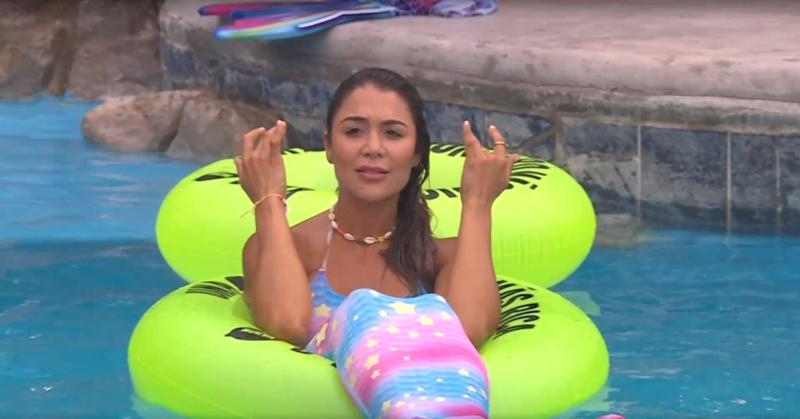 Chama furiosa con el comentario