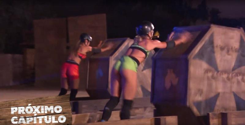 Chama y Gabrieli compitiendo