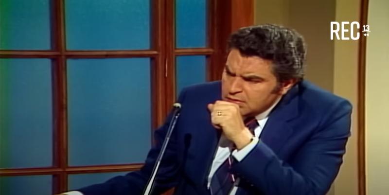 Mario Kreutzberger entrevistando a Charly García en "Noche de Gigantes"