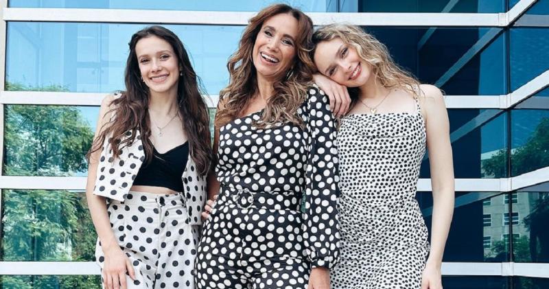 La actriz Alejandra Fosalba y sus hijas Fiona y Anya Jaederlund