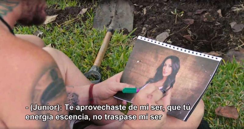 Junior Playboy en ritual de psicomagia