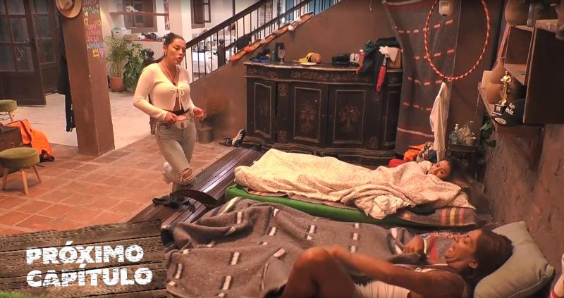 Daniela Aránguiz enfrentando a Botota