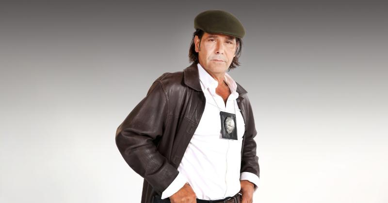 Juan Falcón en Secretos de Familia