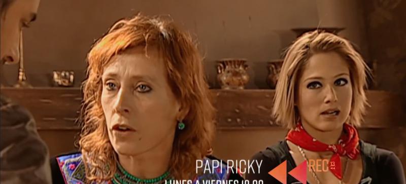 María Izquierdo y María Elena Swett en Papi Ricky