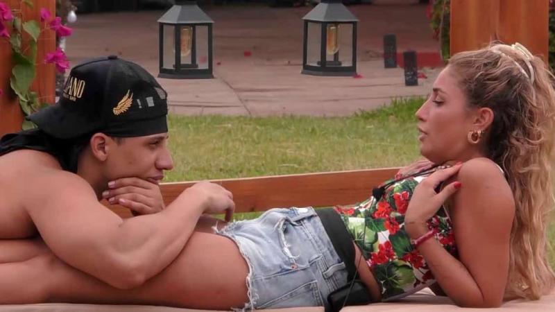 Uriel Romero y Daniela Castro - Tierra Brava